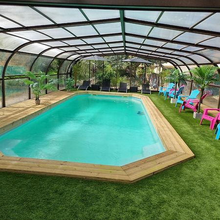 Les Chalets De Saumur, Piscine & Parc Boise, 100M Du Cadrenoir Eksteriør bilde